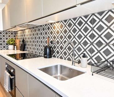 Russell House, Russell Mews, BN1 - Photo 2