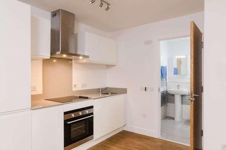 Norfolk Court, BA1 - Photo 4