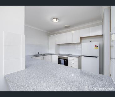 5/42 Hale Road, Forrestfield, WA 6058 - Photo 4