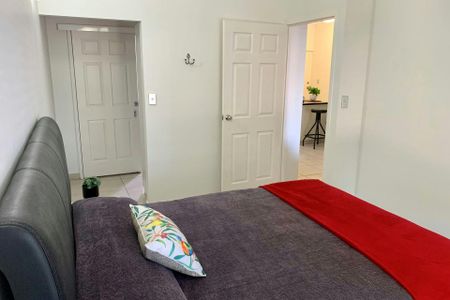 SPACIOUS PARTIALLY FURNISHED UNIT IN THE HEART OF DARWIN - Photo 4
