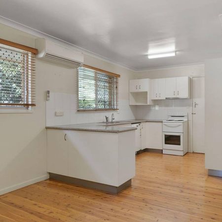 This beautiful home full of character is located in the desirable suburb of East Toowoomba - Photo 3