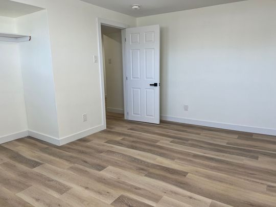 For Lease - 480 River Road Unit# B, Blossom Park - Airport and Area, Ontario - Photo 1