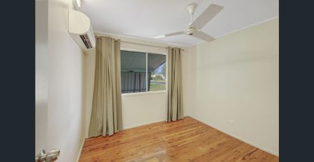 3 Bedroom Family Home! - Photo 2