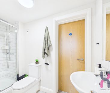 1-bed studio to let in Liverpool - Photo 6