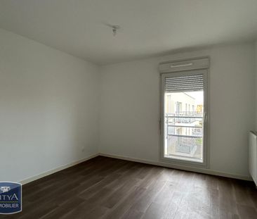 Location Appartement 2 pièces 43m² MIGNALOUX BEAUVOIR 86550 - Photo 2