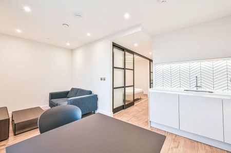 Studio to rent - Photo 2