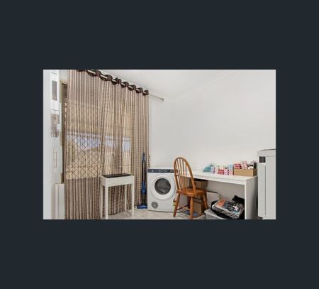 5 Hopkins Place, Waikiki, WA 6169 - Photo 5