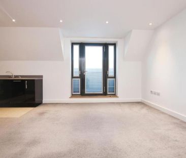 Brand-new fifth floor two bedroom apartment with parking in Wapping... - Photo 2