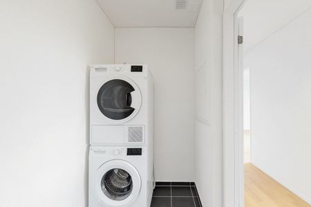 Top moderne Wohnung mit "Inhouse" Kino! - Photo 4