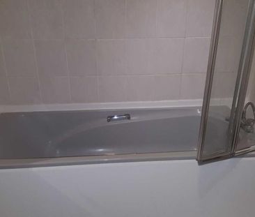 Studio Flat, London, E16 - Photo 6