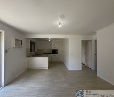 61 Gleneagles Drive, Endeavour Hills - Photo 5