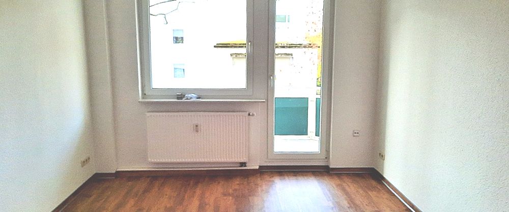 Walk into your new 4 walls - Photo 1