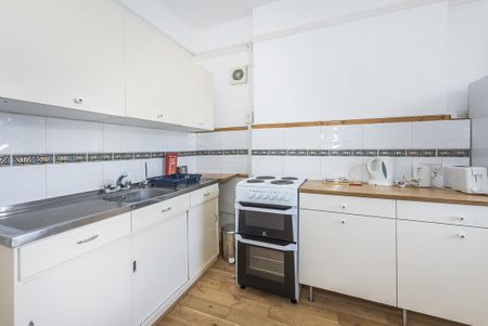 Studio to rent - Photo 5