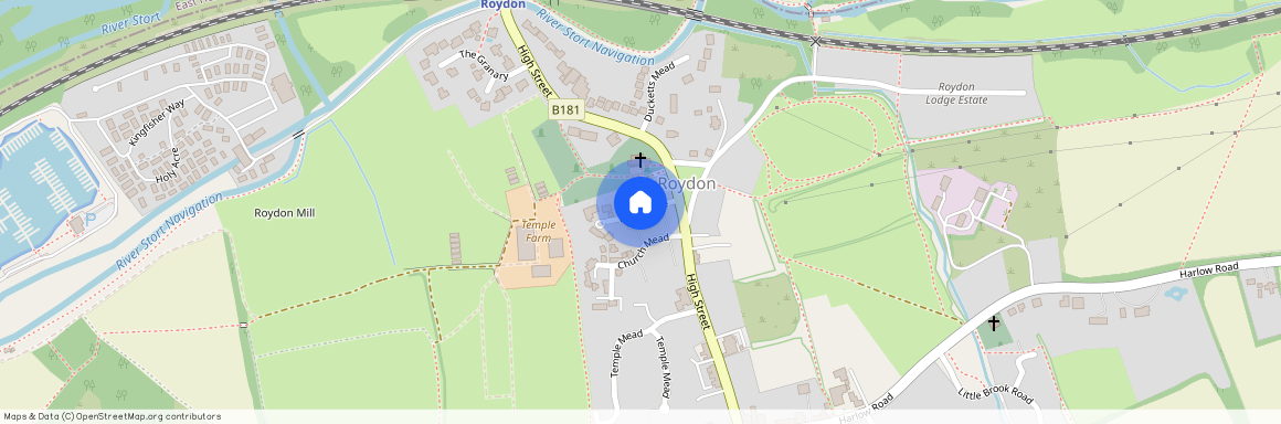 Granary House, Farm Close, Roydon