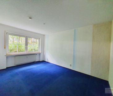 Stadtzentrale EG-Wohnung im Grünen, 3 Zimmer, großer Balkon - Foto 1