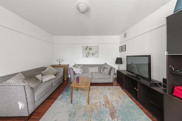 Clive Road, London, SE21 - Photo 1