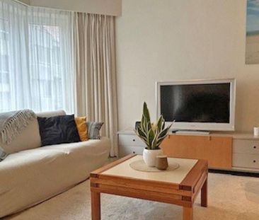 Appartement te huur in Knokke voor € 1.475 met 2 slaapkamers - Foto 2
