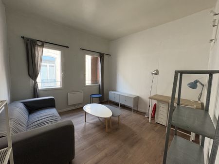 Location Appartement 1 pièce 30m² CASTELNAUDARY 11400 - Photo 4