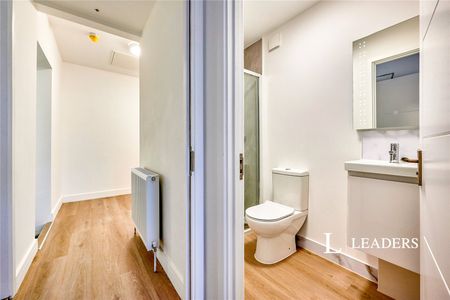 1 bedroom semi detached to rent Haymeads Lane, Bishops Stortford, Hertfordshire, CM23 - Photo 4