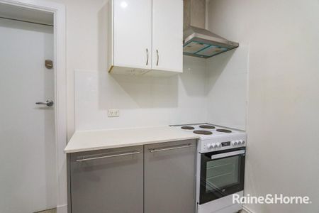 4/2A Keppel St, Bathurst, NSW 2795 - Photo 4