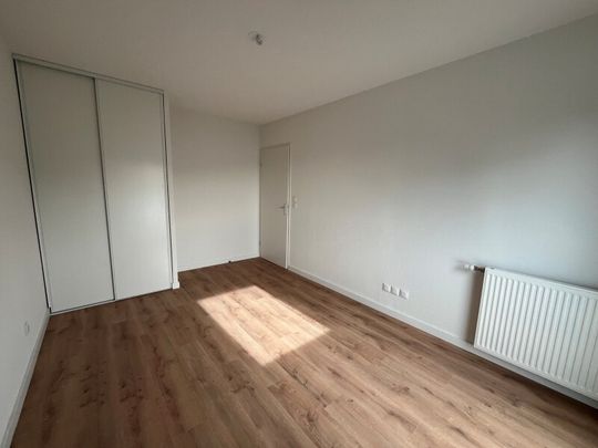 Location Appartement 3 pièces 63m² BRUGUIERES 31150 - Photo 1