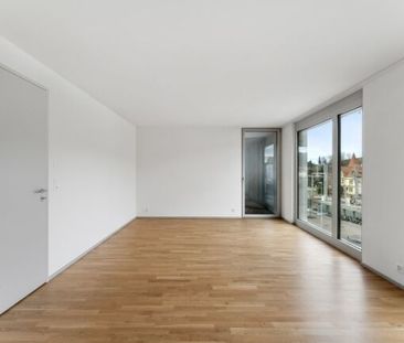 1st month of rent free – Modern living, loggia and sitting area - Foto 2