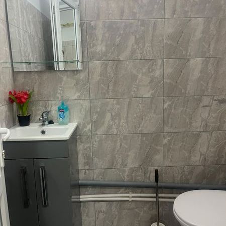 Apartament cu o camera de inchiriat - Fotografie 1