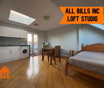 Studio to rent - Photo 2