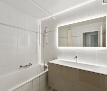 Charming 4 room apartment in Champel - Photo 5