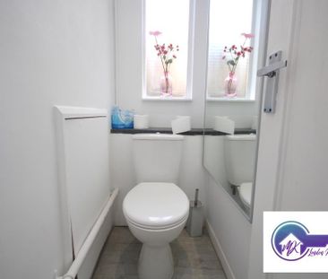 1 Bedroom Room in Flat Share To Rent - Photo 3