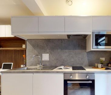 Studio to rent - Photo 2