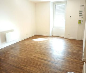 Location Appartement 2 pièces 46m² CHATEAUBRIANT 44110 - Photo 4