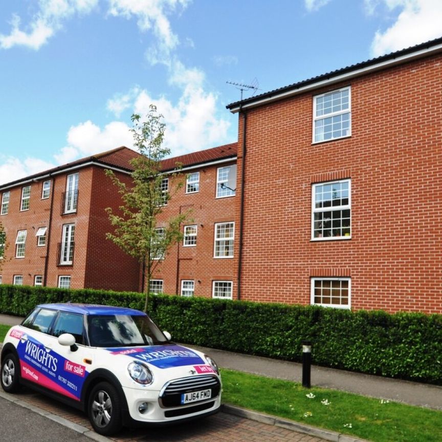 2 bedroom Apartment - BRIDGE COURT, WELWYN GARDEN CITY. - Photo 1