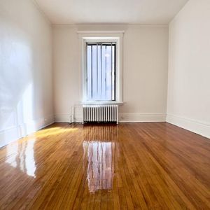 3 1/2 - Montréal (Ville-Marie (Centre-ville)) - 1 400 $/mois - Photo 2