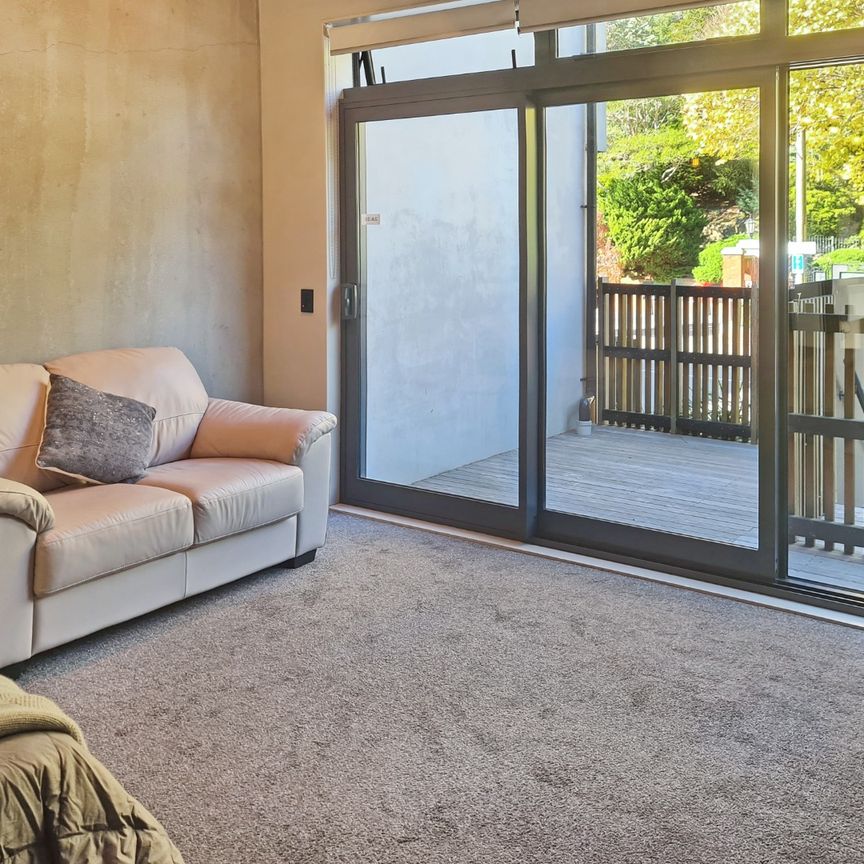 Sharella Living - Photo 1