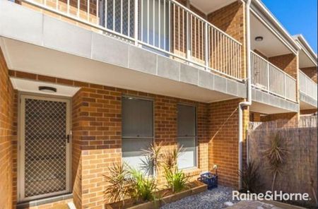 23/24 Crebert Street, Mayfield East, NSW 2304 - Photo 4