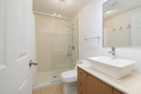 1235 Rue Bishop, apt. 714 - Photo 2