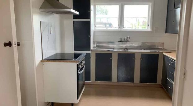 Space galore! - Photo 1