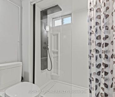 For Lease - 10 Mcdougall Drive, Thorold, Ontario - Photo 5