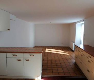 APPARTEMENT TYPE III - CHAUVIGNY CENTRE - Photo 2