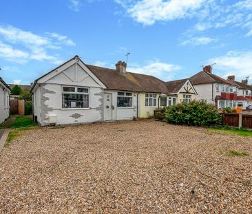 4 bedroom semi-detached bungalow to rent - Photo 5