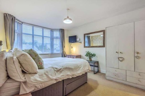 Green Road, Headington, OX3 - Photo 1