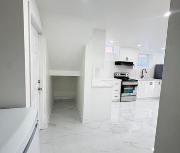 For Lease - 985 Black Cherry Bsmt Drive, Oshawa, Ontario - Photo 6