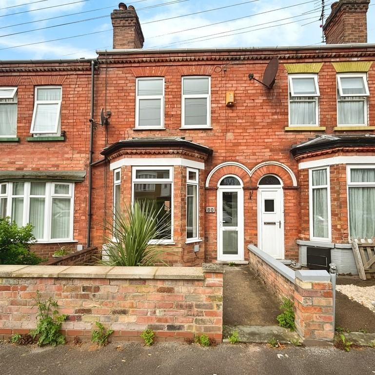 3 bedroom terraced house to rent - Photo 2