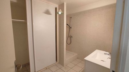 Location appartement 4 pièces 87.78 m² à Meximieux (01800) - Photo 2