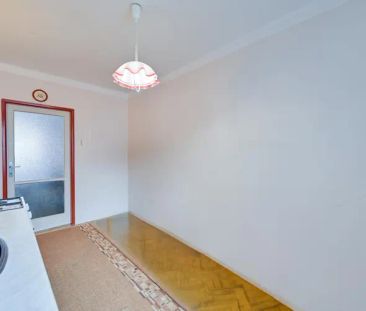Pronájem studentského, prostorného bytu 2+1 s neprůchozími pokoji n... - Photo 6