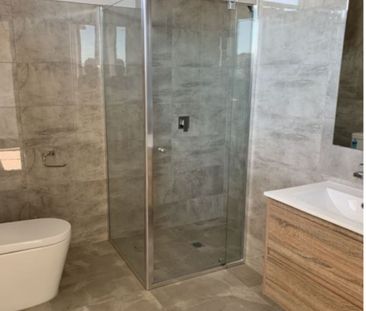 TOWNHOUSE IN GREAT LOCATION - Photo 1