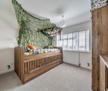 3 bedroom semi-detached house to rent - Photo 5