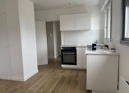 Appartement à louer 2 pièces • 32,52 m2 Paris 14 - Photo 3