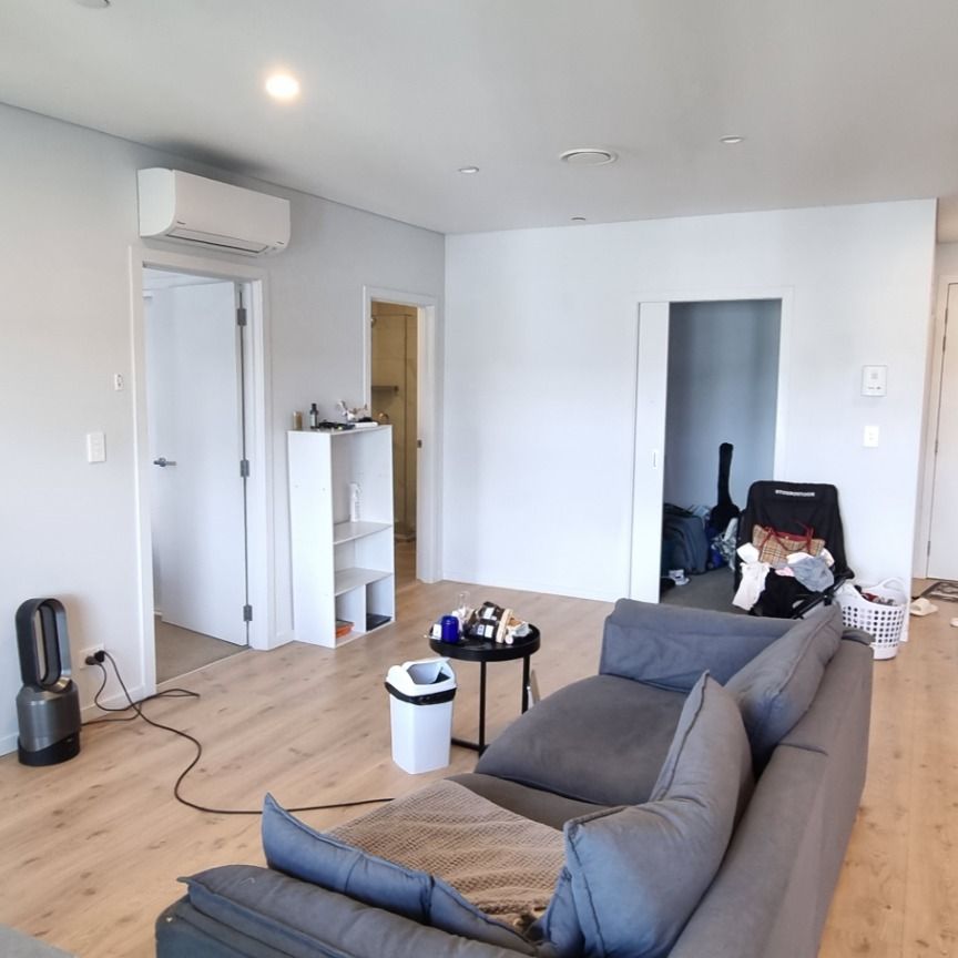 Unfurnished 2 bedroom Apartment Albany with one carpark - Photo 1